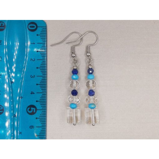 Hegyikristály formadíszített fülbevaló