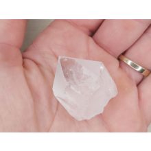 Hegyikristály nyers csúcs