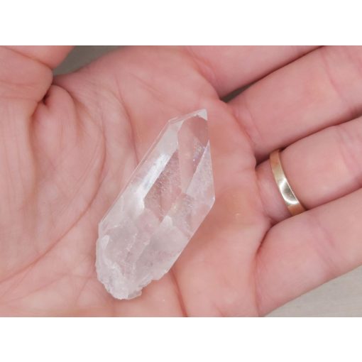 Hegyikristály nyers csúcs