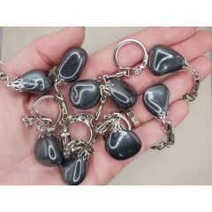 Hematit kulcstartó véletlemszerűen