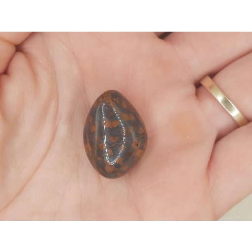 Hematit földpát marokkő közepes 