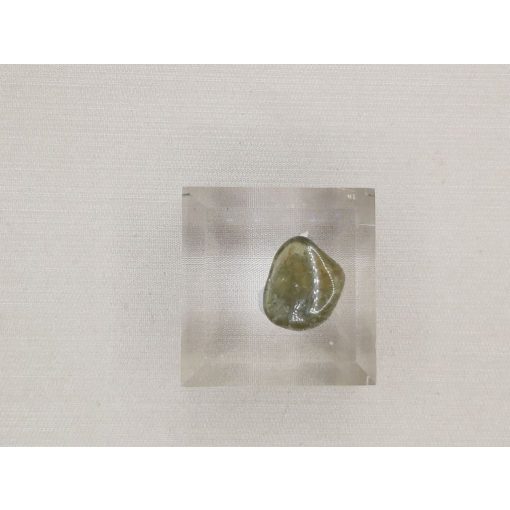 Hesszonit marokkő kicsi