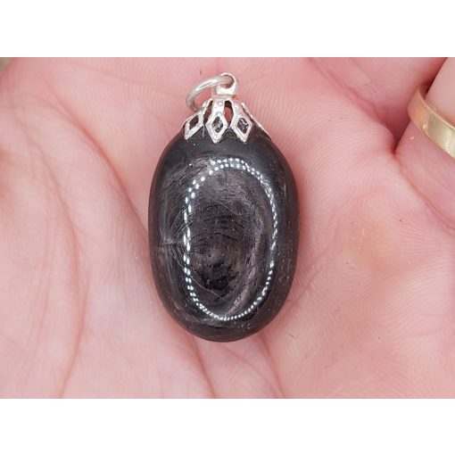 Hipersztén medál lapos