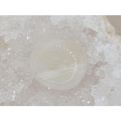 Holdkő marokkő lapos