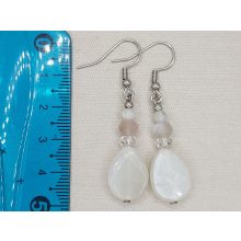 Holdkő formadíszített fülbevaló