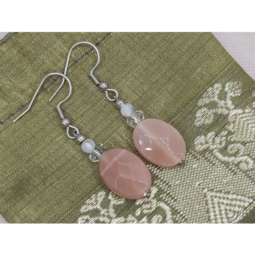 Holdkő formadíszített fülbevaló