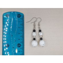 Howlit formadíszített füli