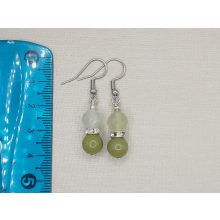 Jáde golyós fülbevaló