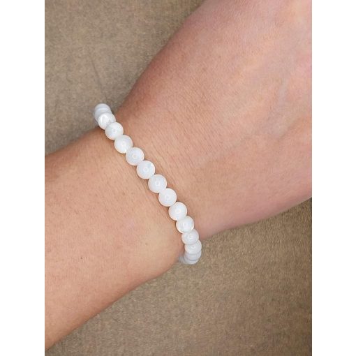 Fehér gyögyház karkötő 6 mm