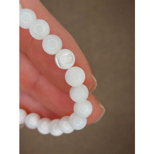 Fehér gyögyház karkötő 6 mm