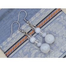 Kalcedon formadíszített fülbevaló