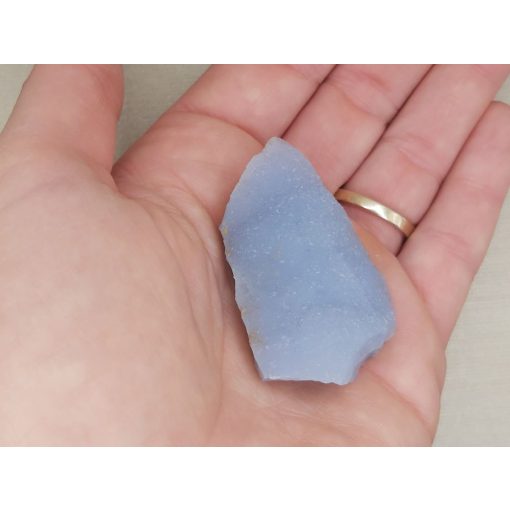 Kalcedon kristályos nyers kő