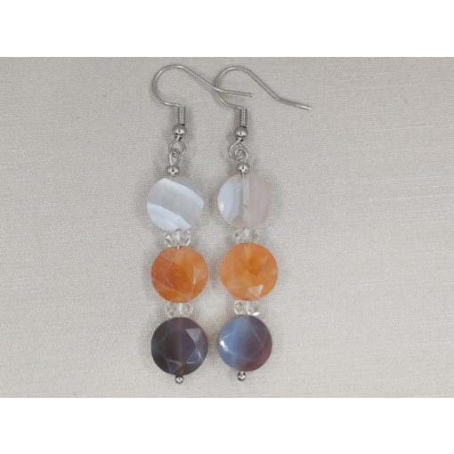 Karneol formadíszített fülbevaló