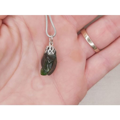 Krómdiopszid medál 