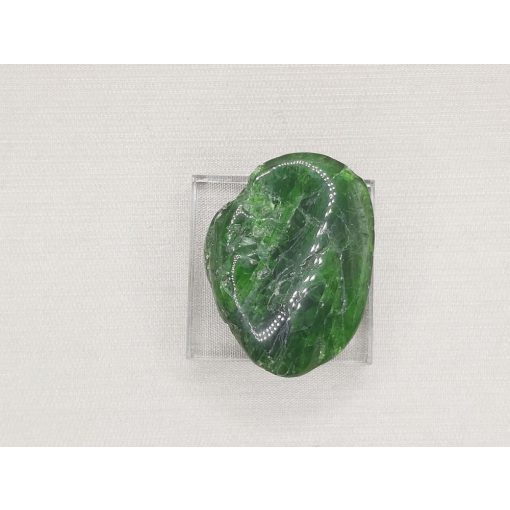 Krómdiopszid marokkő