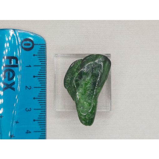 Krómdiopszid marokkő