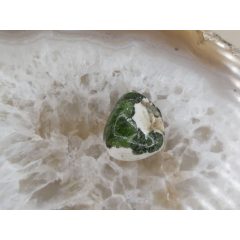 Krómdiopszid marokkő