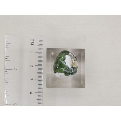 Krómdiopszid marokkő