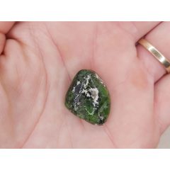 Krómdiopszid marokkő