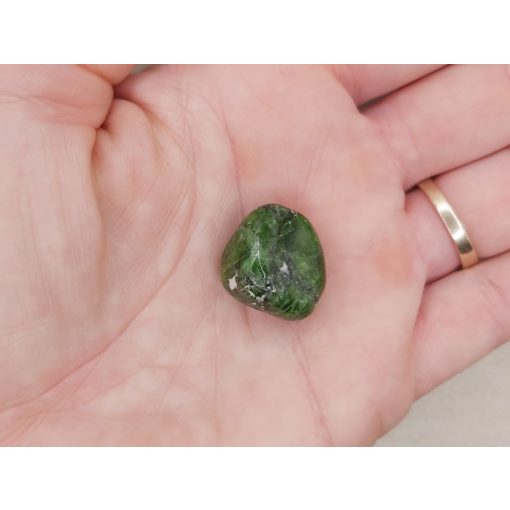 Krómdiopszid marokkő