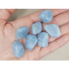 Kék opál marokkő közepes véletlenszerűen