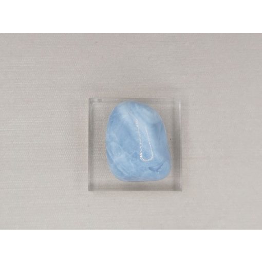 Kék opál marokkő közepes 