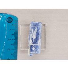 Kianit nyers kő kicsi