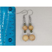 Korall formadíszített füli