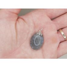 Labradorit medál kaboson 