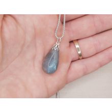 Labradorit medál kaboson 