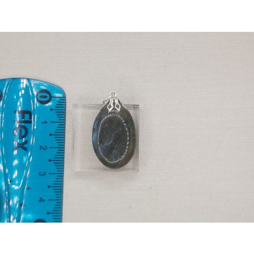 Labradorit medál lapos 