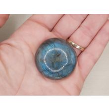 Labradorit marokkő nagy  fél gömb