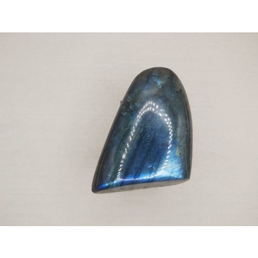 Labradorit nagy  totem