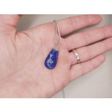 Lápisz lazurit medál kaboson