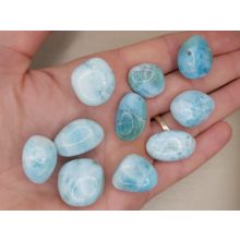 Larimár marokkő véletlenszerűen