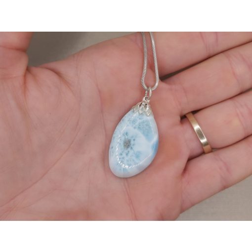 Larimár medál kaboson