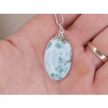 Larimár medál kaboson