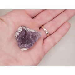 Lepidolit nyers kő kicsi