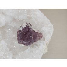 Lepidolit nyers kő kicsi