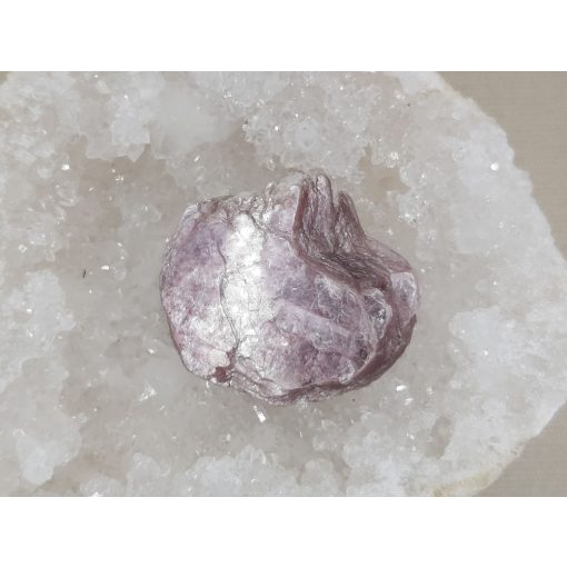 Lepidolit nyers kő kicsi