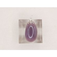 Lila kalcedon medál kaboson
