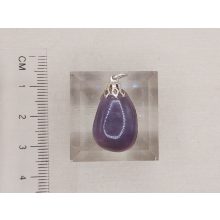 Lila kalcedon medál kaboson