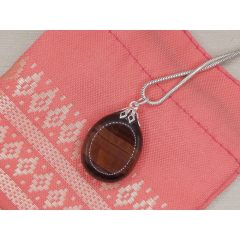 Macskaszem medál lapos