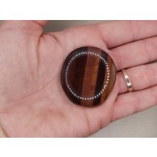 Macskaszem marokkő lapos