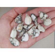 Magnezit medál véletlenszerűen