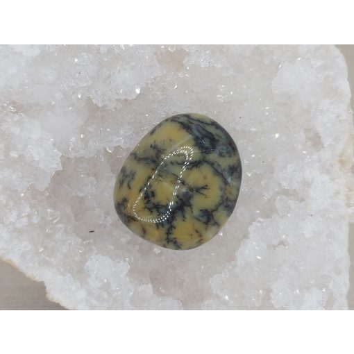 Dentrites opál marokkő