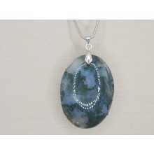 Mohaachát medál formára csiszolt