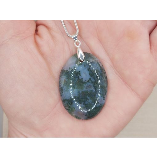 Mohaachát medál formára csiszolt