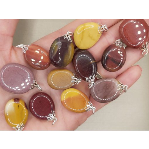 Mokkait medál lapos véletlenszerűen