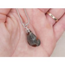 Mogyoró Obszidián medál